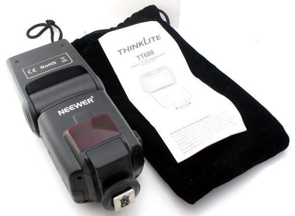 Neewer NW680 Speedlite (Godox TT680) for Canon EOS - Great condition