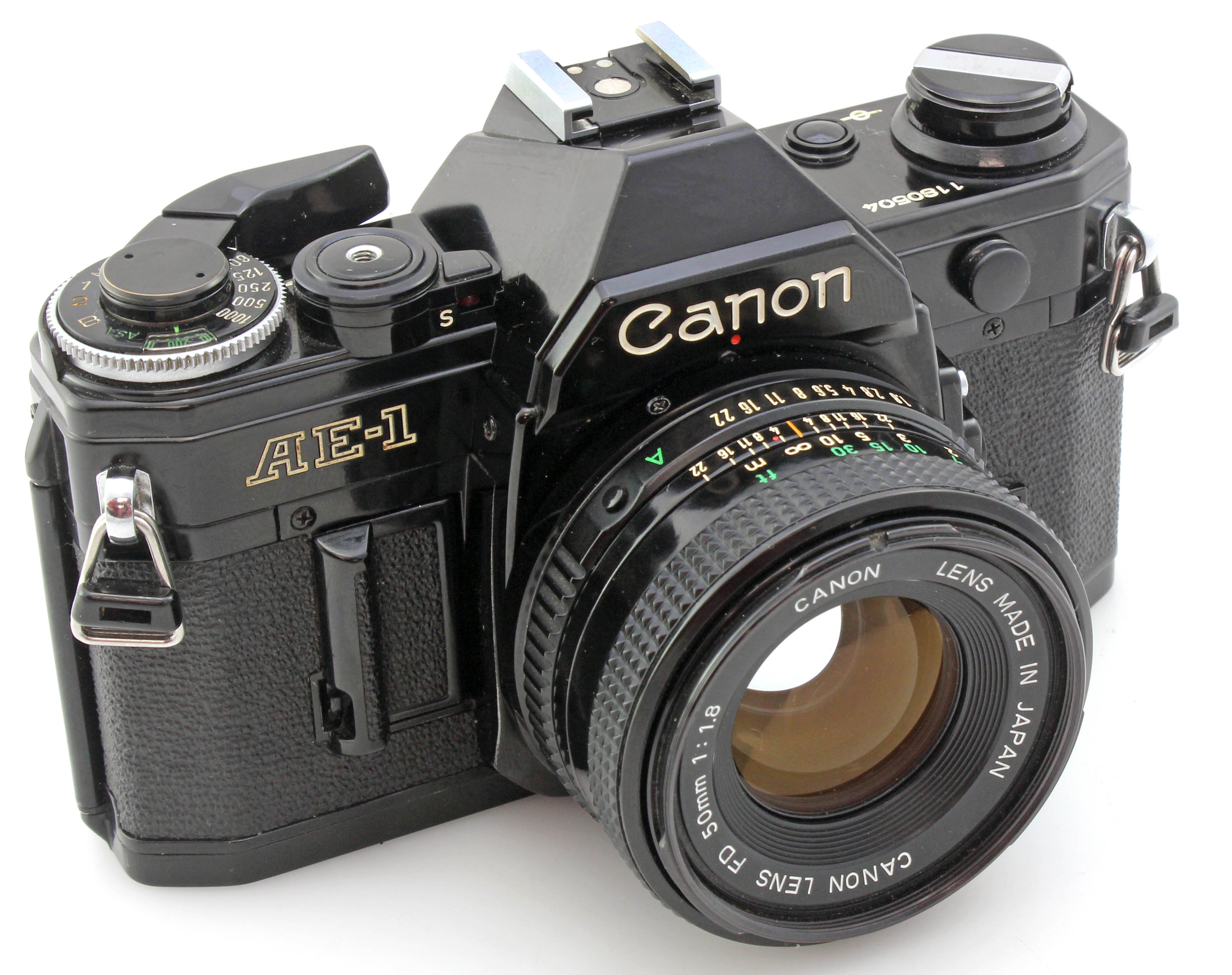 Canon AE-1 AE1 35mm SLR Film Camera w/ 50mm f1.8 FD Standard Prime Lens - Image 2