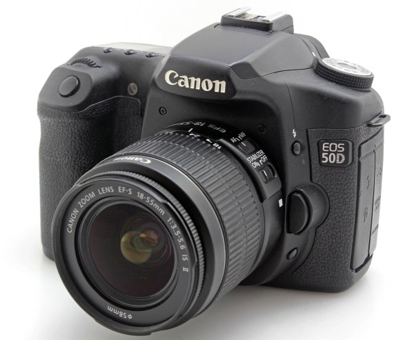 Canon EOS 50D -15.1MP APS-C DSLR w 18-55mm f3.5-5.6 IS Zoom Lens