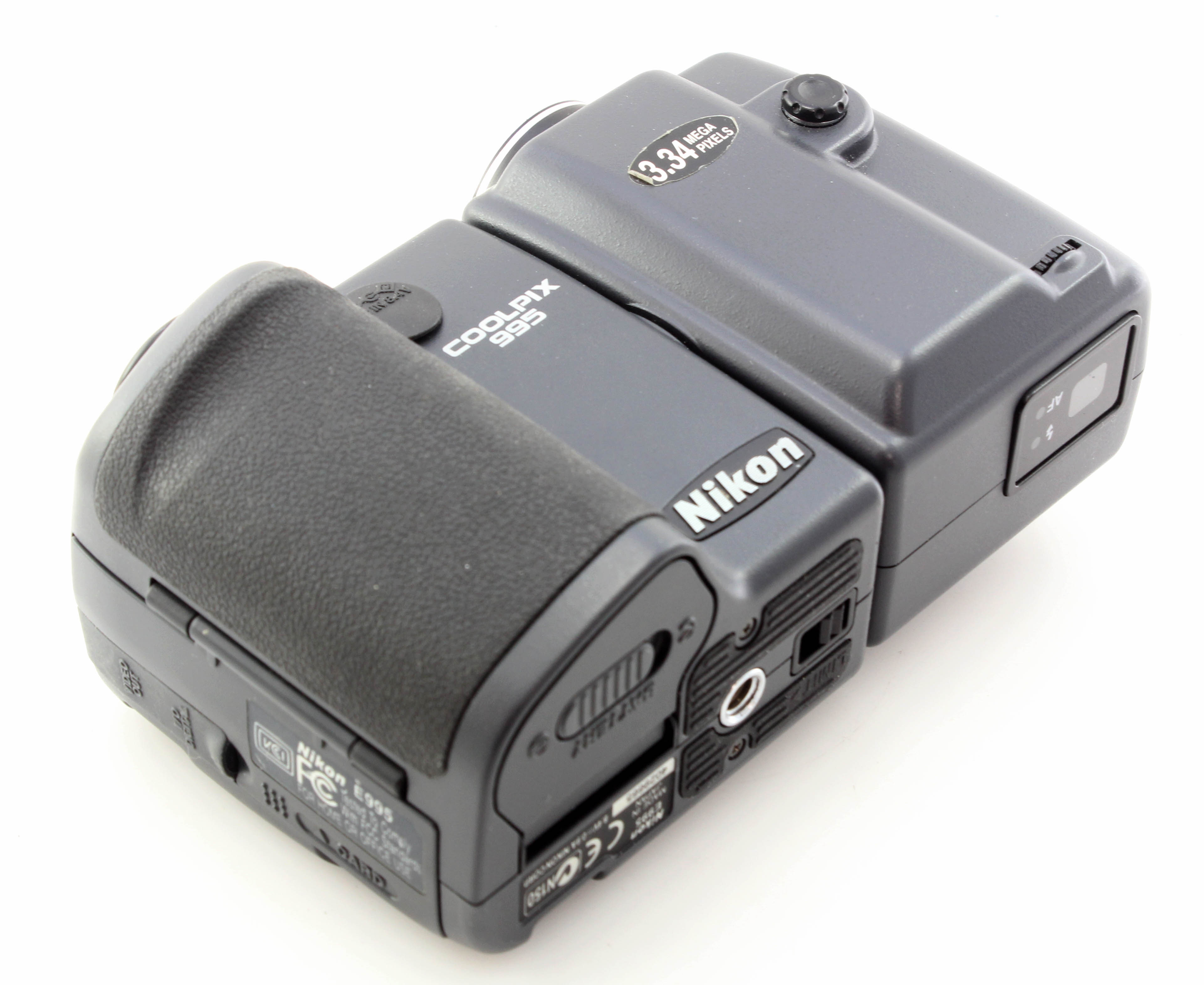 Nikon Coolpix 995 3MP Compact Camera CCD Sensor + Wide Converter WC-E24 - Image 8