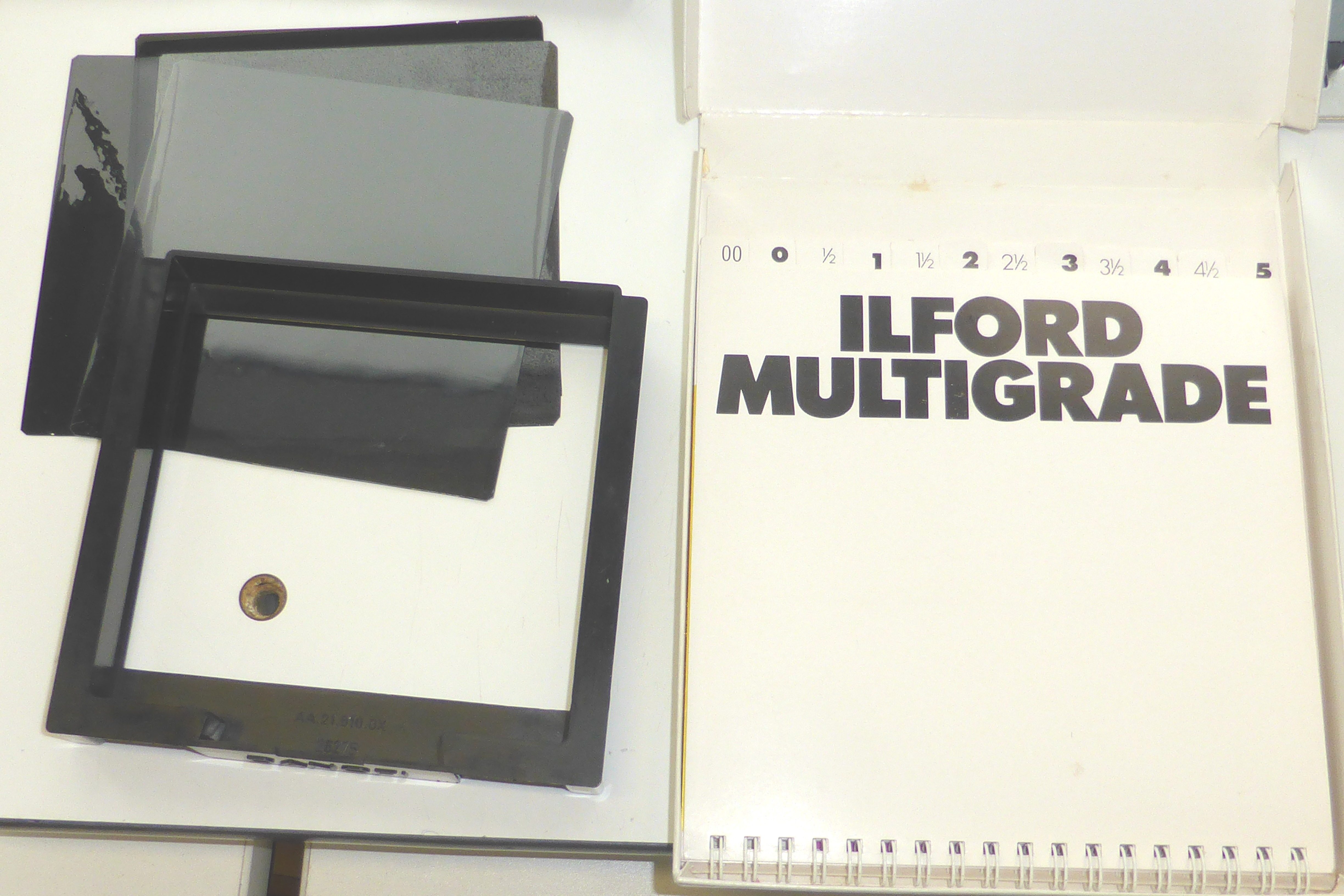 Durst MA 900 Enlarger 35mm 6x6 6x9cm Condensers 2x Schneider Rodenstock lenses - Image 7
