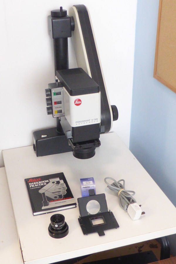 Leitz LEICA V35 Focomat COLOR Multigrade B&W 35mm 25x37mm Enlarger 40mm lens
