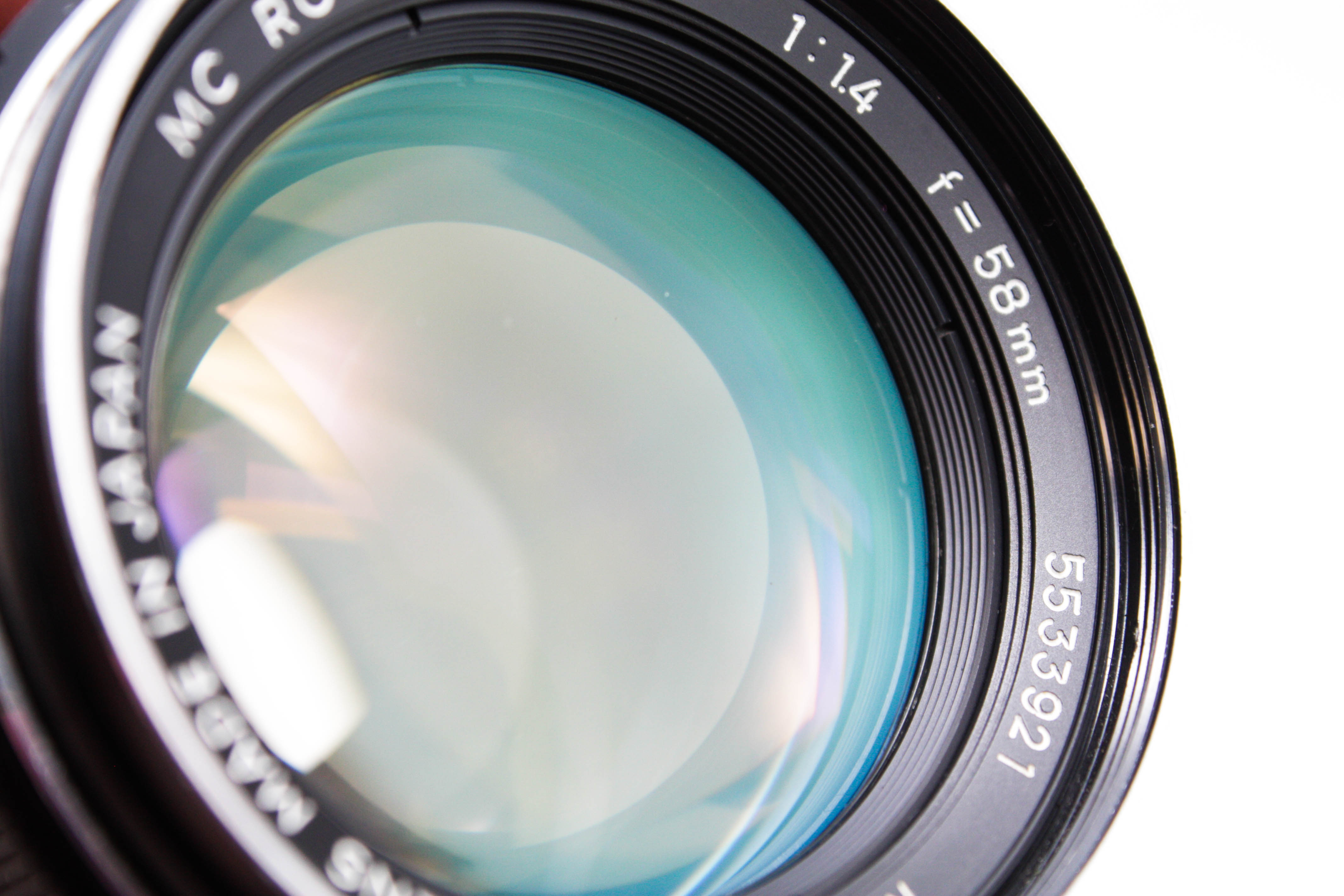 Minolta 58mm f/1.4 MC Rokkor-PF Fast Prime Lens, with Caps - Minolta MD Mount - Image 4