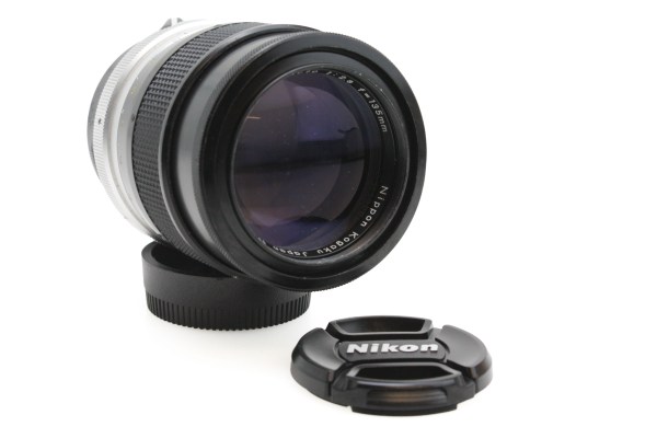 Nikkor 135mm f2.8 Telephoto Lens & Caps in Nikon F Pre-AI Mount