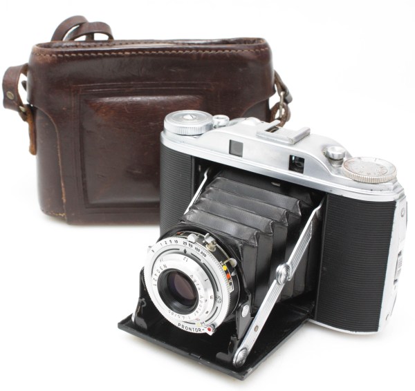 AGFA Isolette III Camera with 85mm f/4.5 Apotar Lens + Case