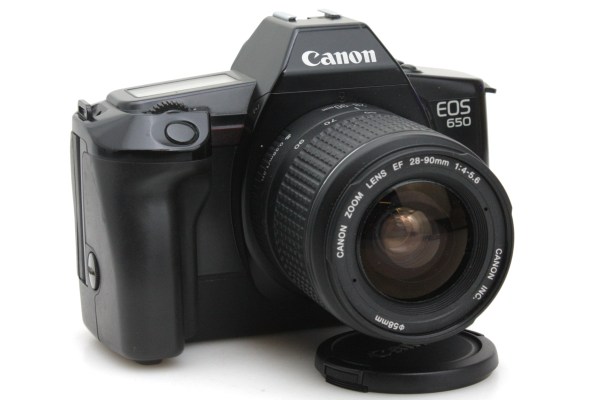 Canon EOS 650 35mm SLR Camera, with 28-90mm Zoom Lens - Canon EF Mount