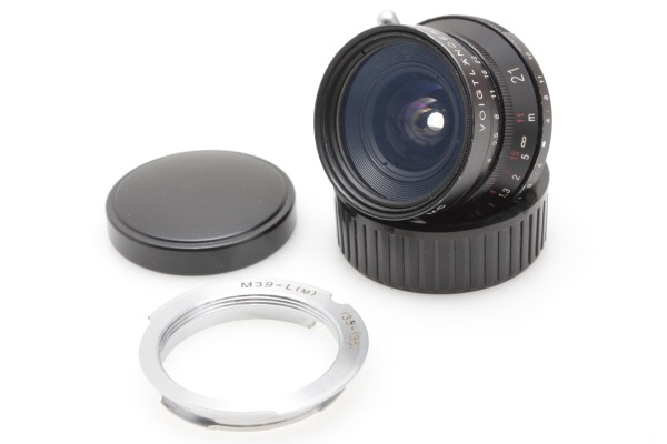 Voigtlander 21mm f/4 MC Prime Lens, with Caps & M Adapter - Leica Screw Mount