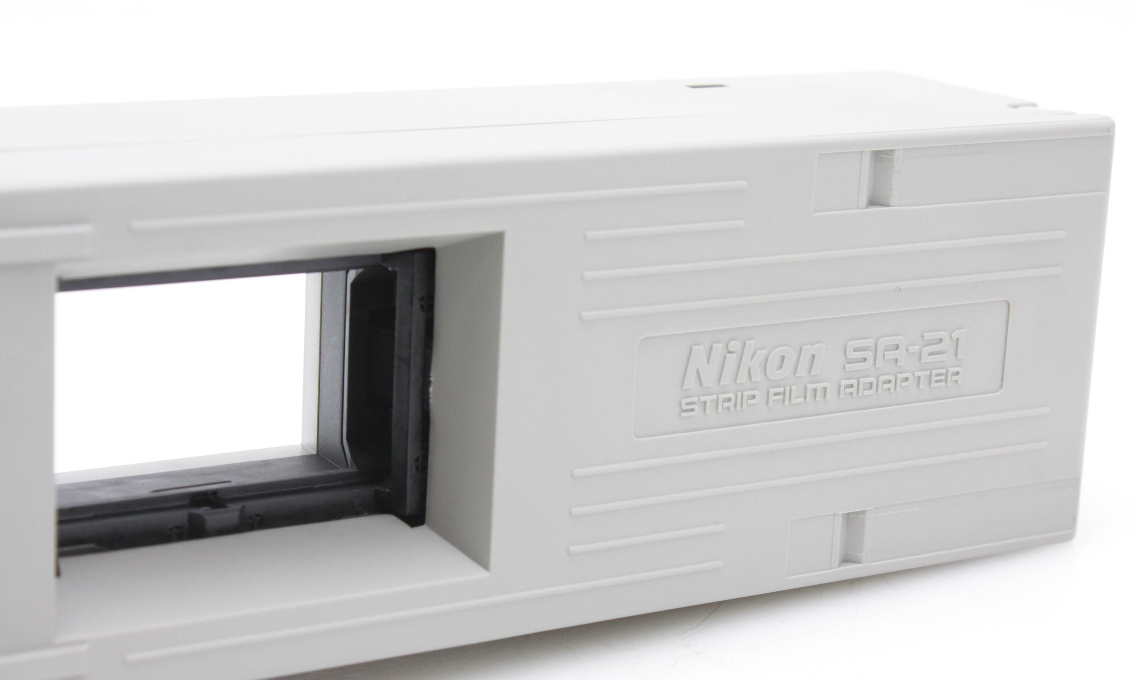 Nikon Coolscan V ED 35mm Film Scanner - SA21 & MA21 for Slide + Negative Strips - Image 3