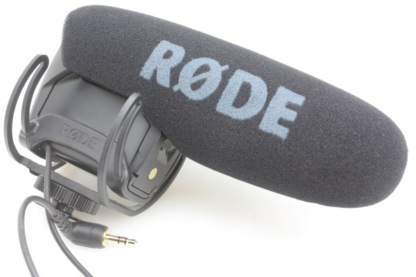 Rode Videomic Pro Microphone for DSLR / Mirrorless Cameras - excellent condition