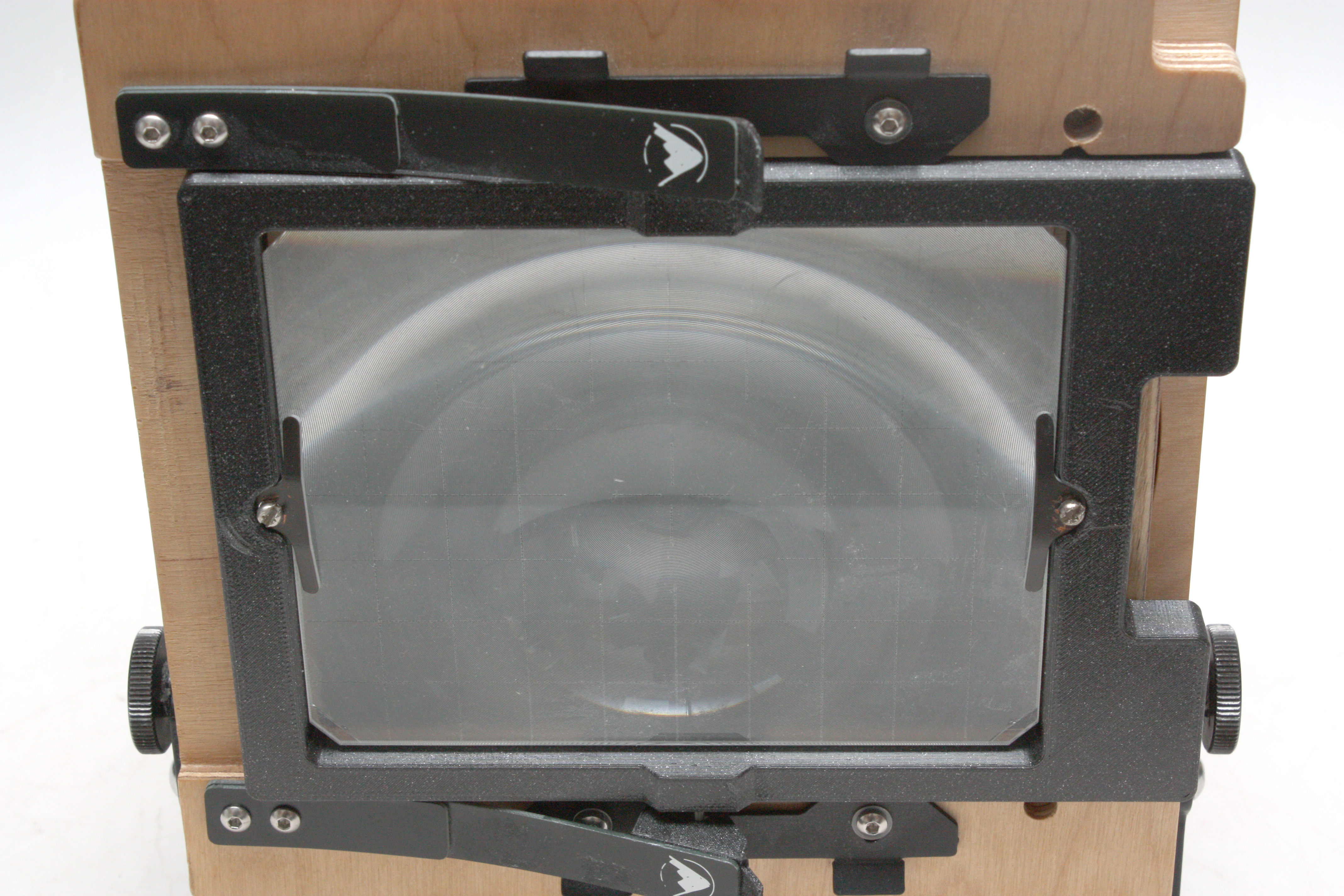 Intrepid 5x4 Field Camera. Wood. With Fresnel Screen. Large Format - Image 4