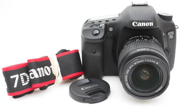 Canon EOS 7D 18 Megapixel DSLR Camera Body + Canon EFS 18-55mm Lens