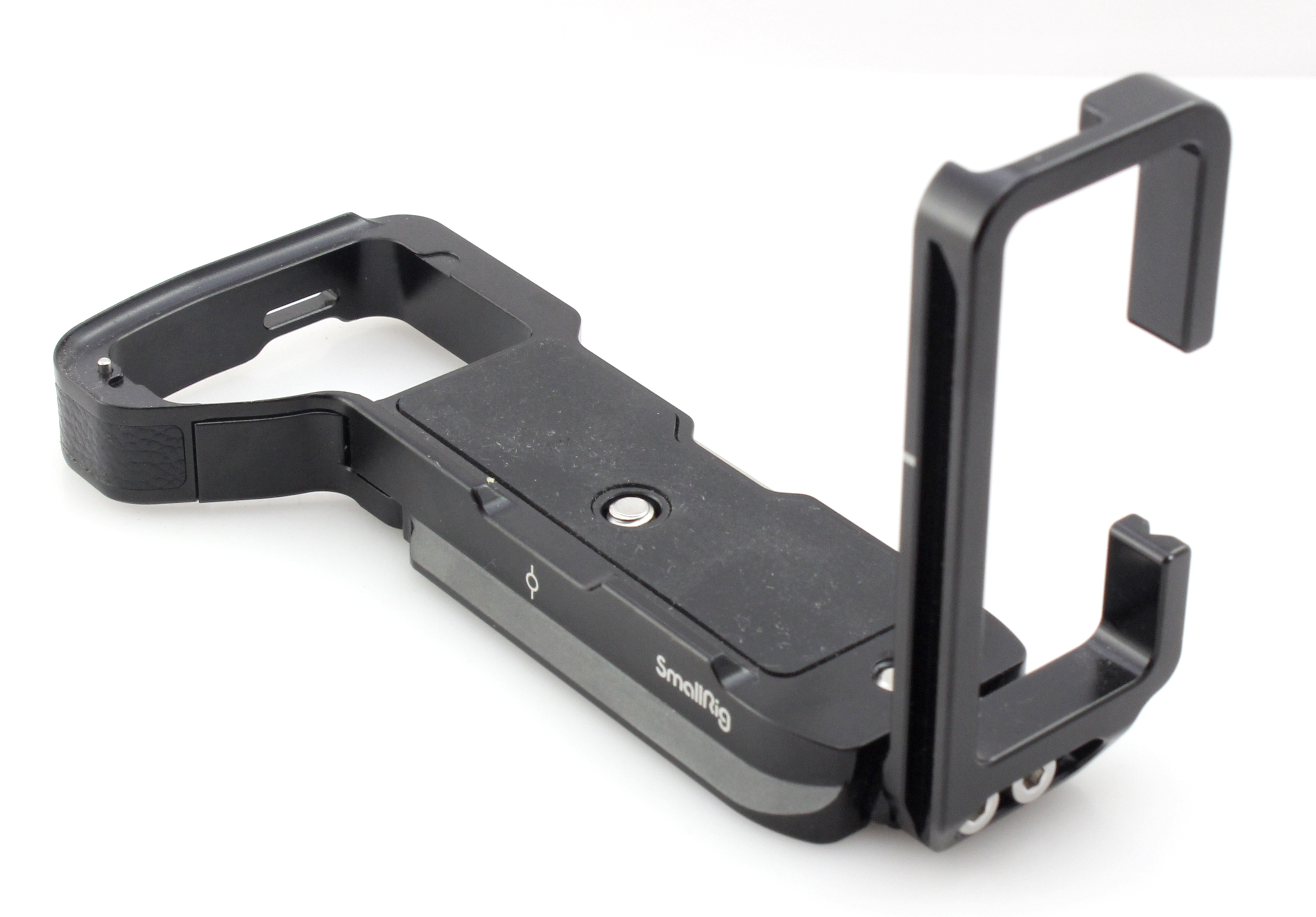 Smallrig L Shape Cage - for the Sony A7R VI Camera Body - Image 2