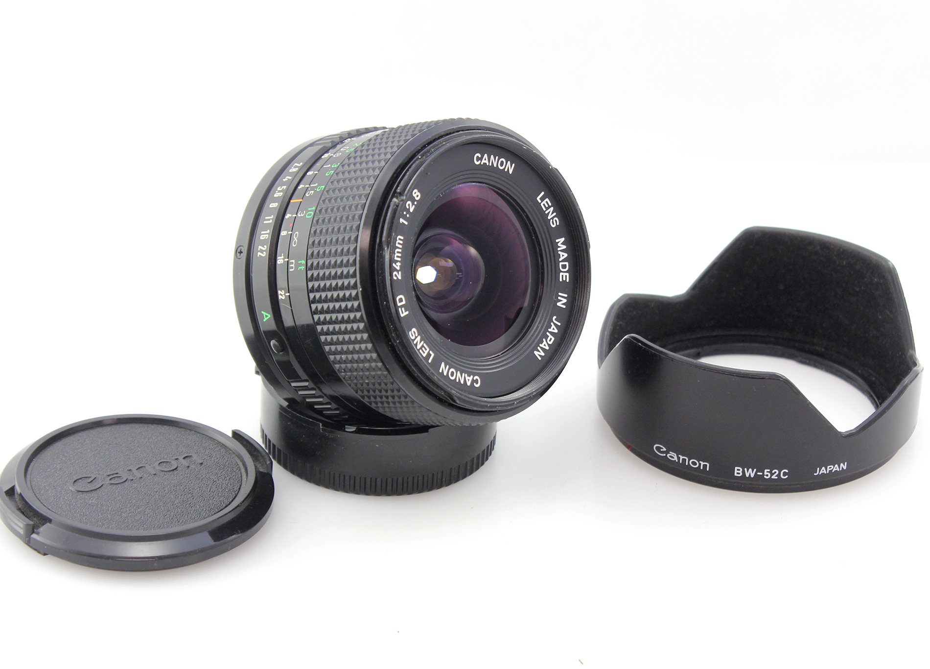 Canon 24mm f/2.8 Wide Angle Lens - FD Mount - Case, Hood and Caps - Image 2