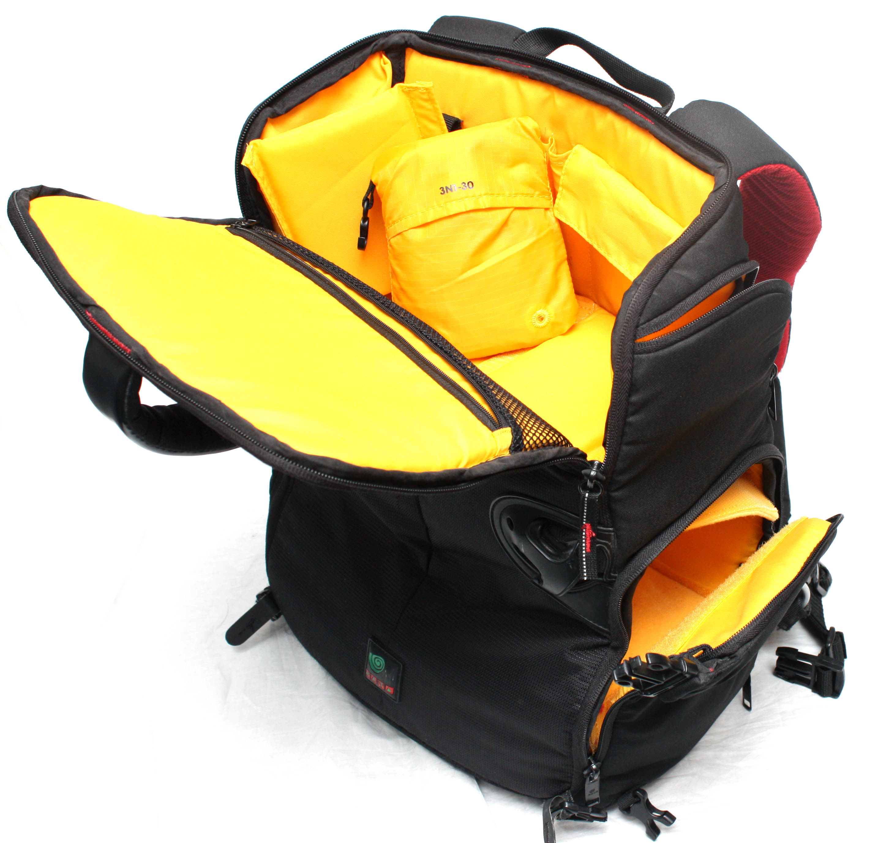 Kata 3in1-30 Backpack / Camera Bag for digital and film cameras - Image 2