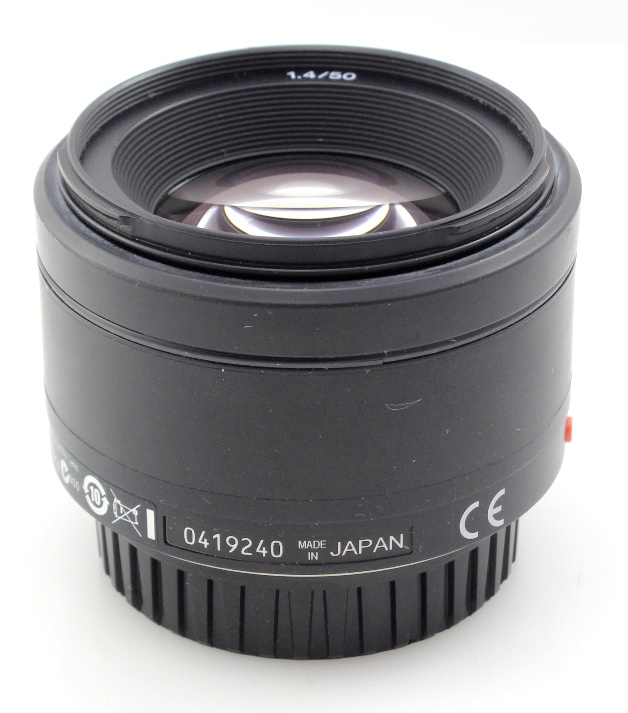 Sony 50mm f1.4 AF Fast Prime lens for A mount DSLR Cameras - SAL50F14 - Image 2