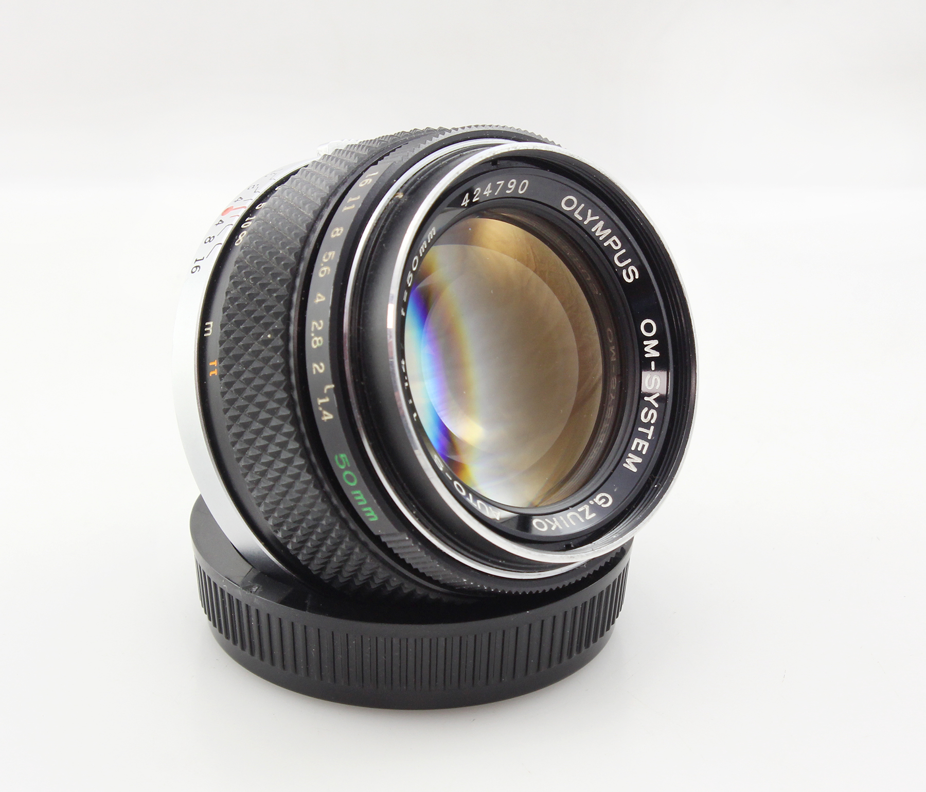 Olympus Zuiko Auto-S 50mm f1.4 Prime Lens - Olympus OM Mount - Great Condition with Hood - Image 2