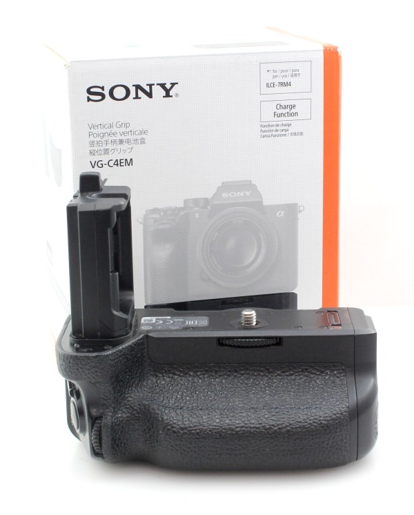 Boxed Sony Vertical Grip VG-C4EM - For A9 II, A7 IIII, A7R III