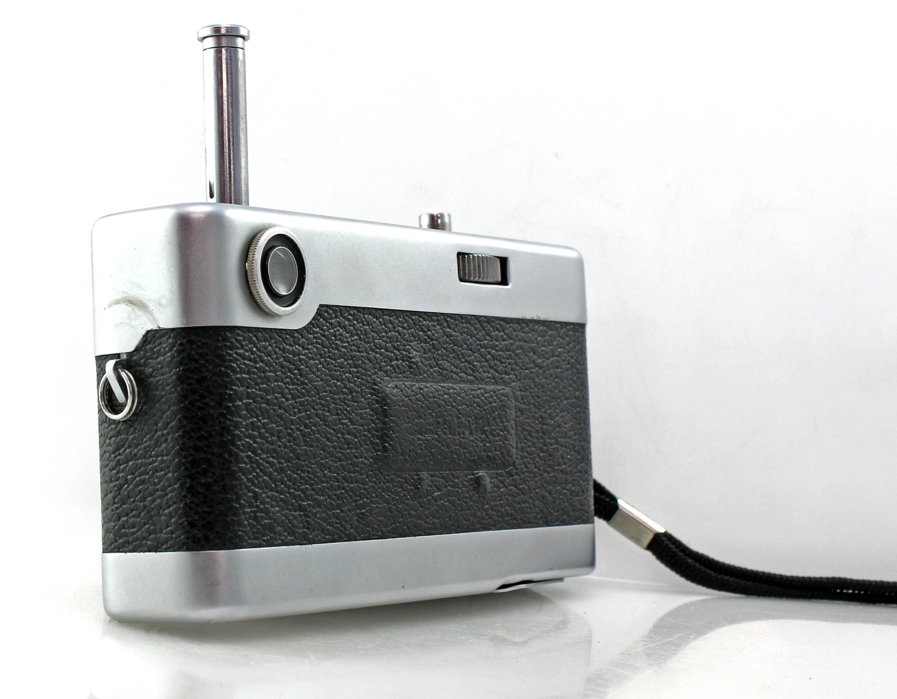 Voigtlander Vitessa 35mm Rangefinder Camera with 50mm f/2 Ultron Lens - Serviced - Image 5