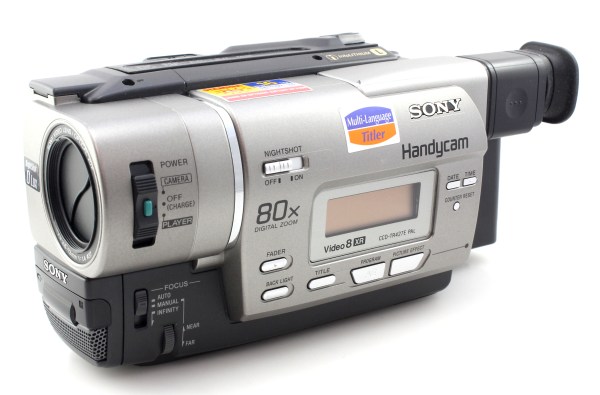 Sony CCD-TRV427E 8mm Tape Camcorder Video Movie Camera Handycam