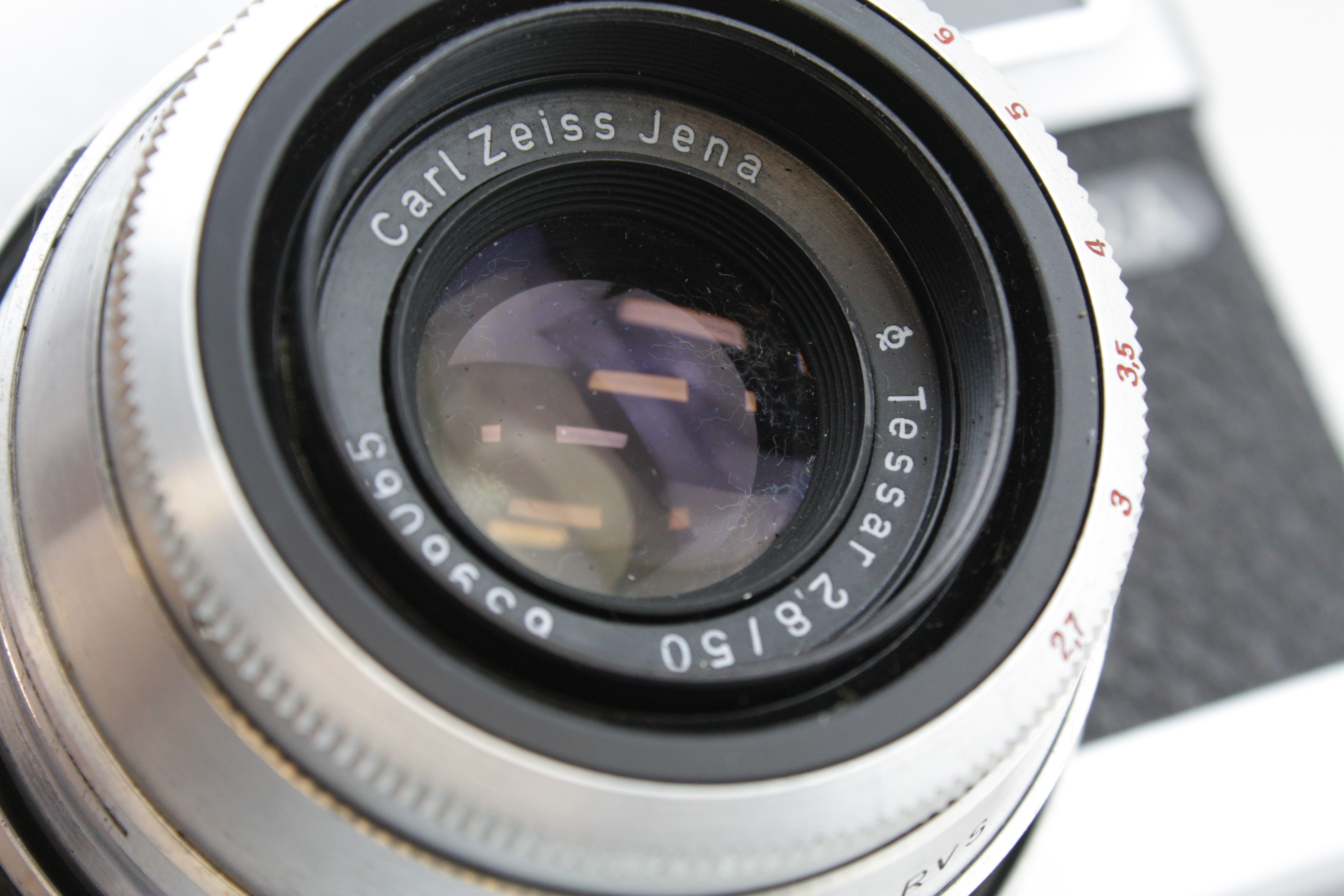 Carl Zeiss Werra 35mm Camera & 50mm f/2.8 Tessar & ERC Case - Image 6
