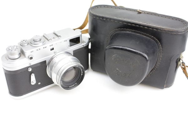 Zorki 4 35mm Rangefinder Camera, with Jupiter-8 50mm f/2 Leica 'Copy'