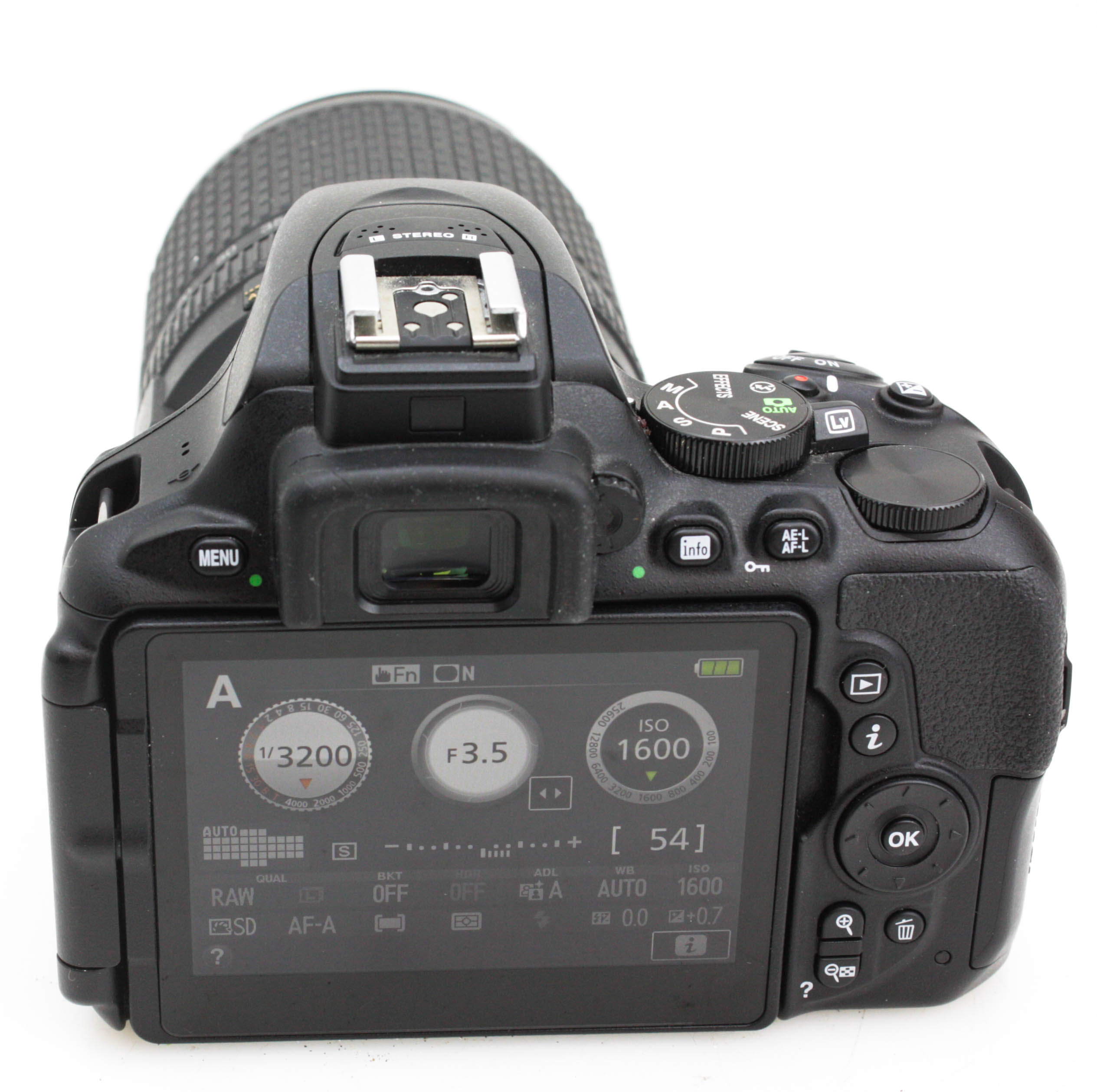 Nikon D5600 24.2 MP DSLR Camera & AF-s 18-140mm f/3.5-5.6 G VR Zoom Lens - Image 5