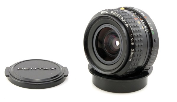 Pentax - A 28mm f/2.8 Prime Lens with Caps - Pentax K KA Mount
