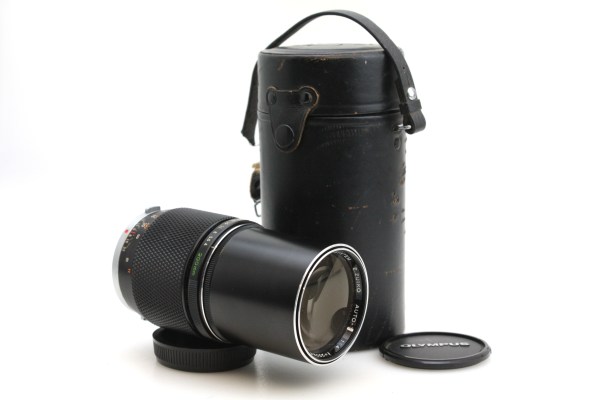 Olympus 200mm f/4 Prime Lens, Caps & Hood - OM Mount