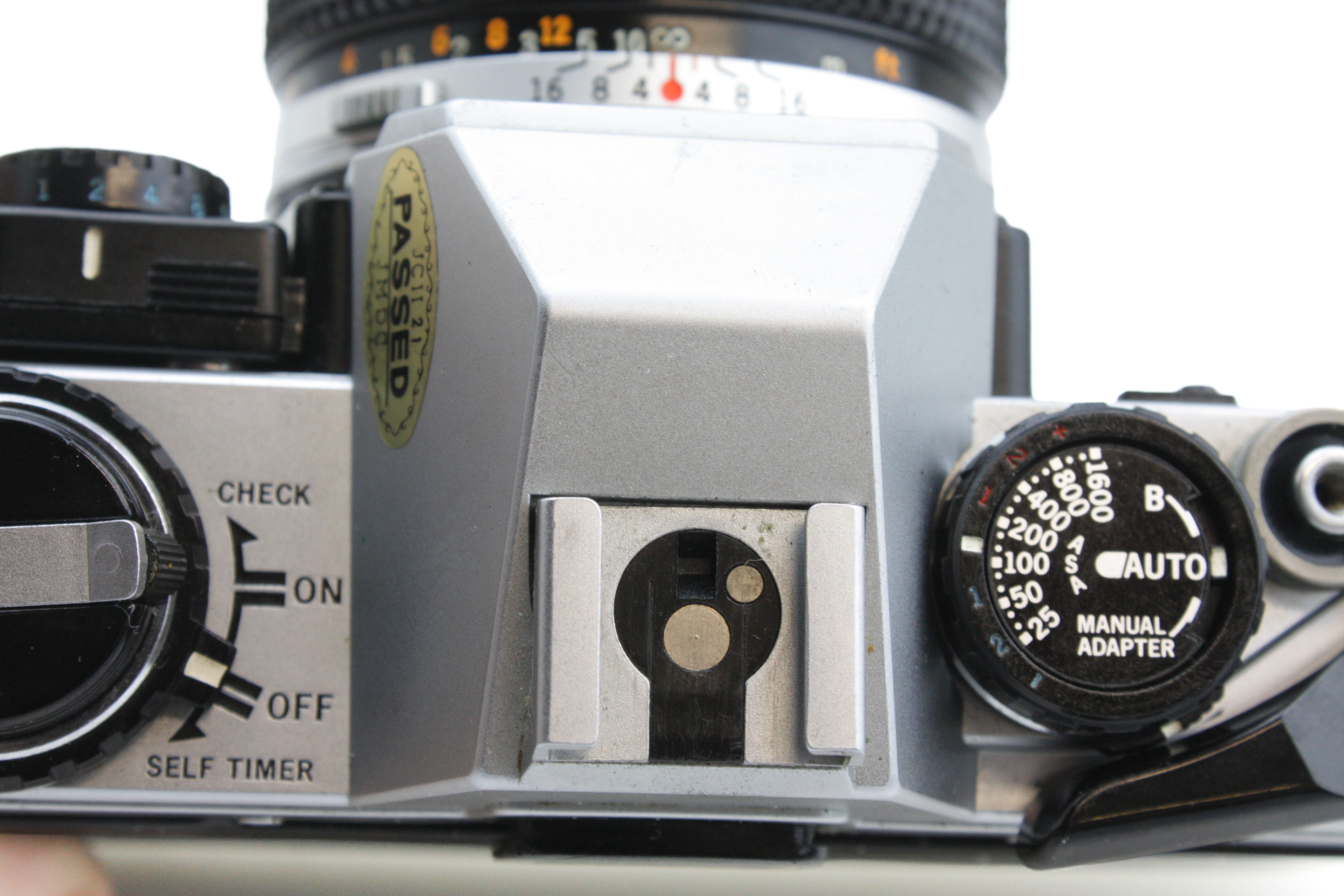 Olympus OM10 35mm Film SLR Camera with 50mm f/1.8 lens - New Seals! - Image 9