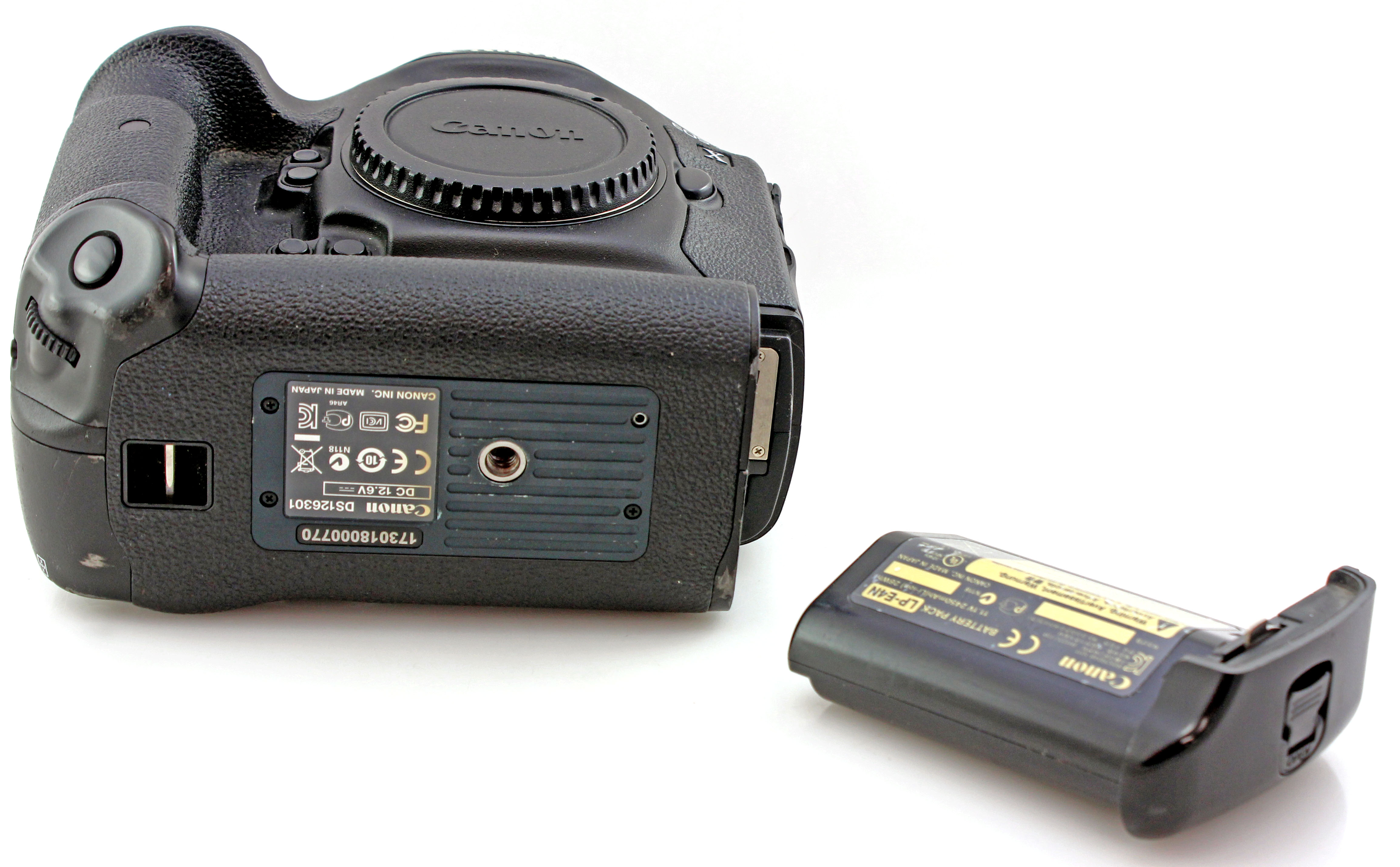 Canon EOS 1DX Professional DSLR Camera Body 18.1MP, 12 FPS, Fully Working - Image 6