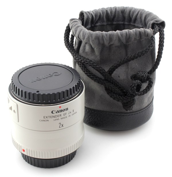 Canon EF 2x Extender II Tele Converter - Excellent condition w/ pouch case