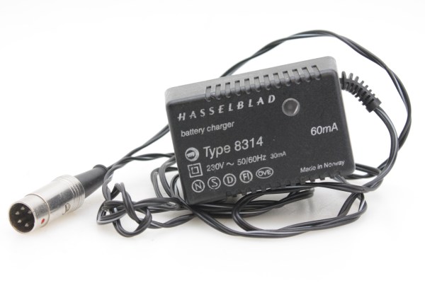 HasselbladType 8314 Charger - for Hasseblad 500EL, 500 EL/M Cameras