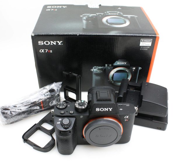 Sony Alpha A7 R Mark II 42.4 MP Full Frame Mirrorless System Camera body