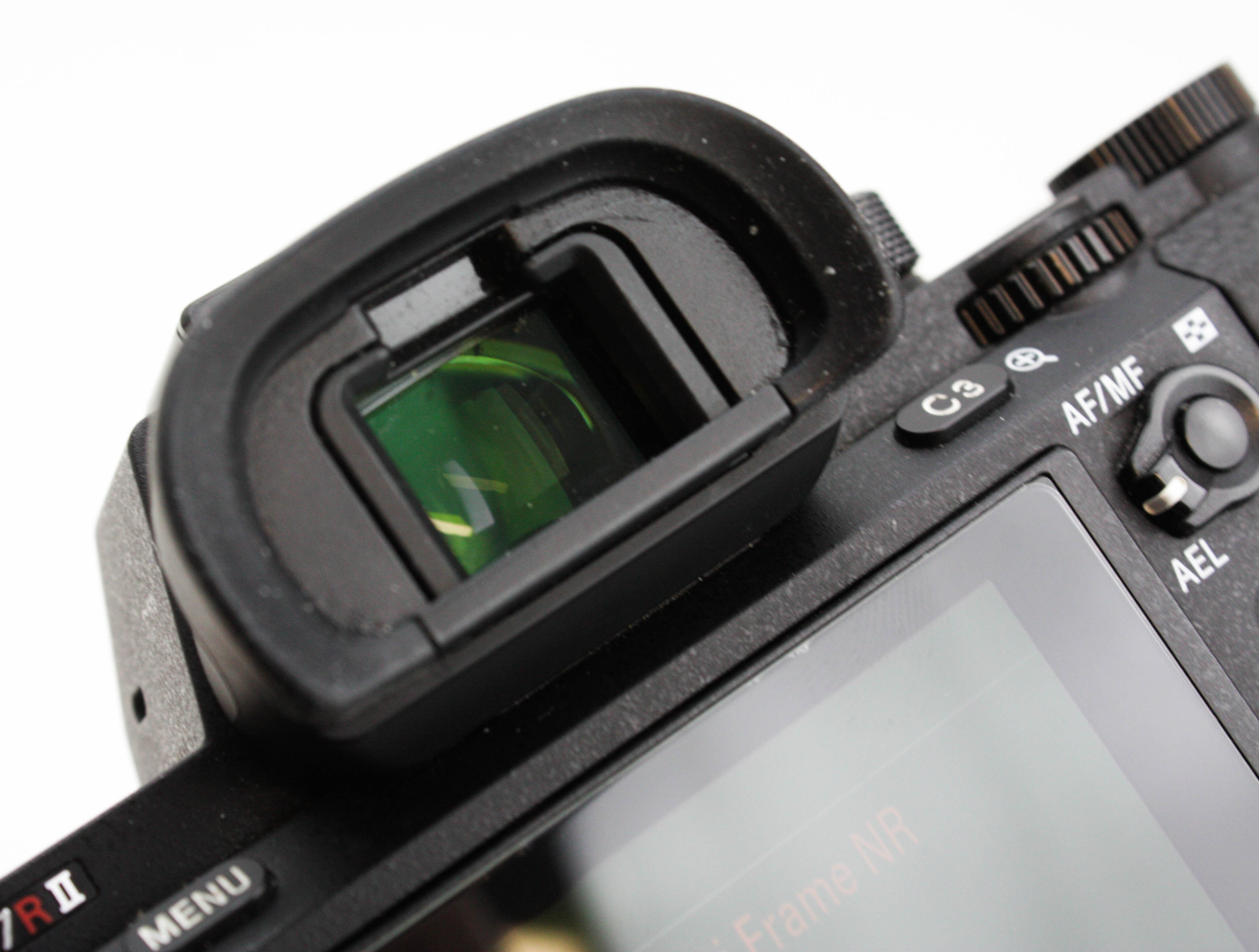 Sony Alpha A7 R Mark II 42.4 MP Full Frame Mirrorless System Camera body - Image 10