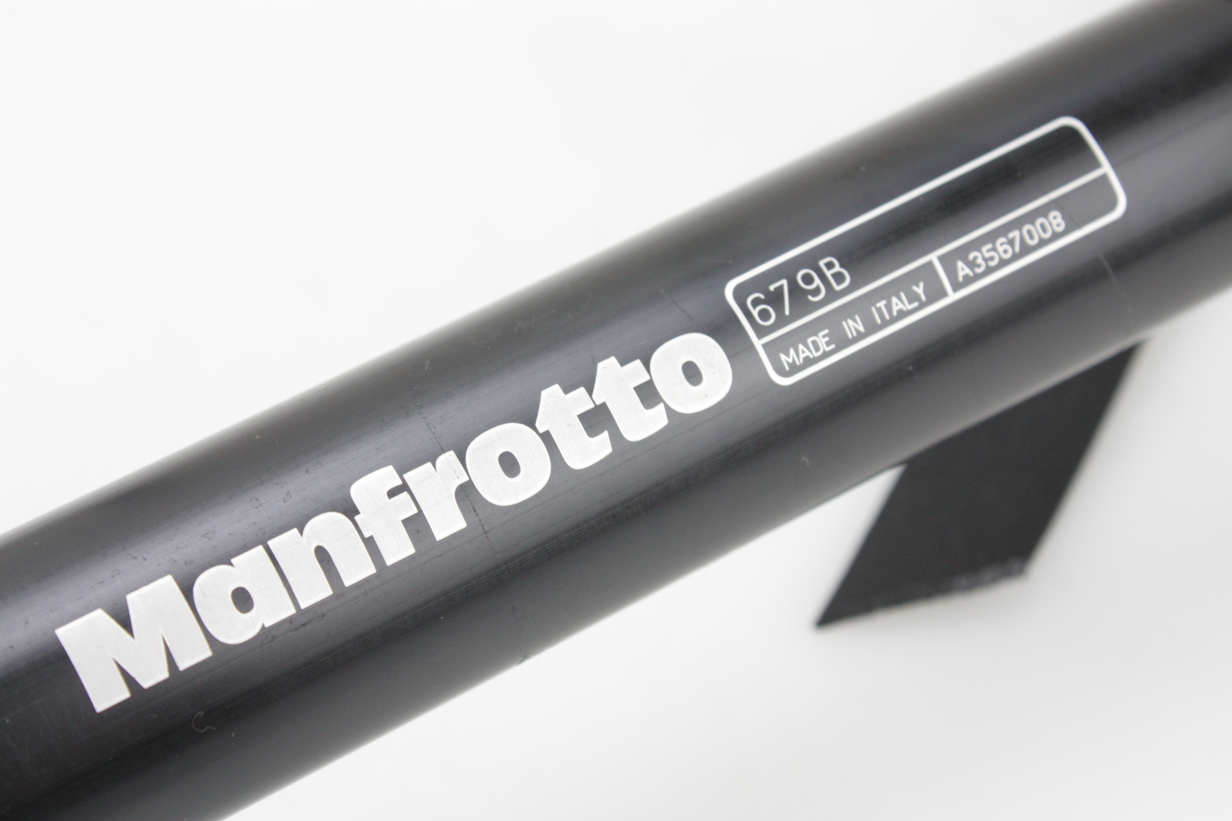 Manfrotto #679B Black Monopod & Head <165cm. 1/4" & 3/8th" Threads - Image 3