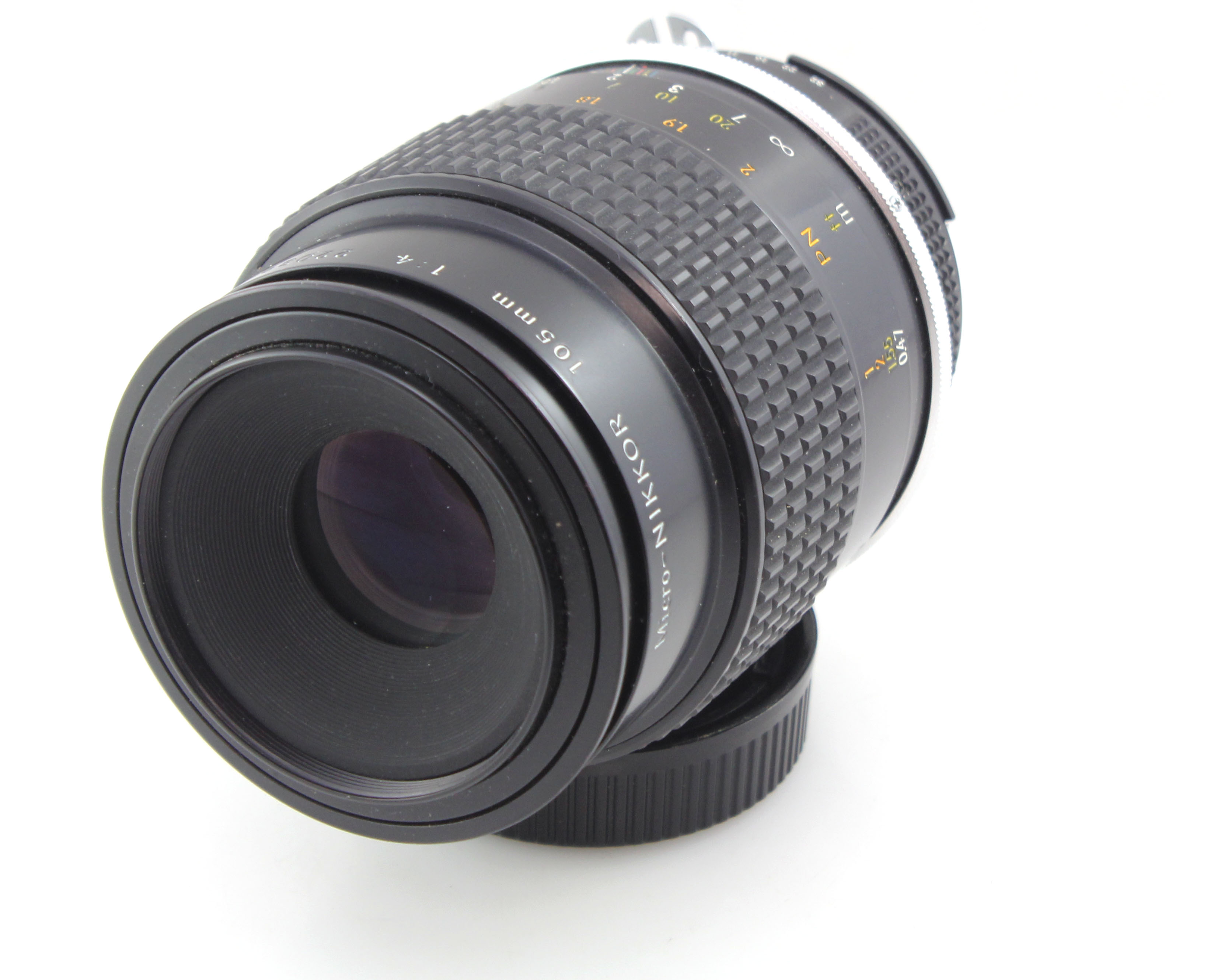 Nikon 105mm f/4 Micro-NIKKOR AI Macro Lens for Nikon SLR Cameras