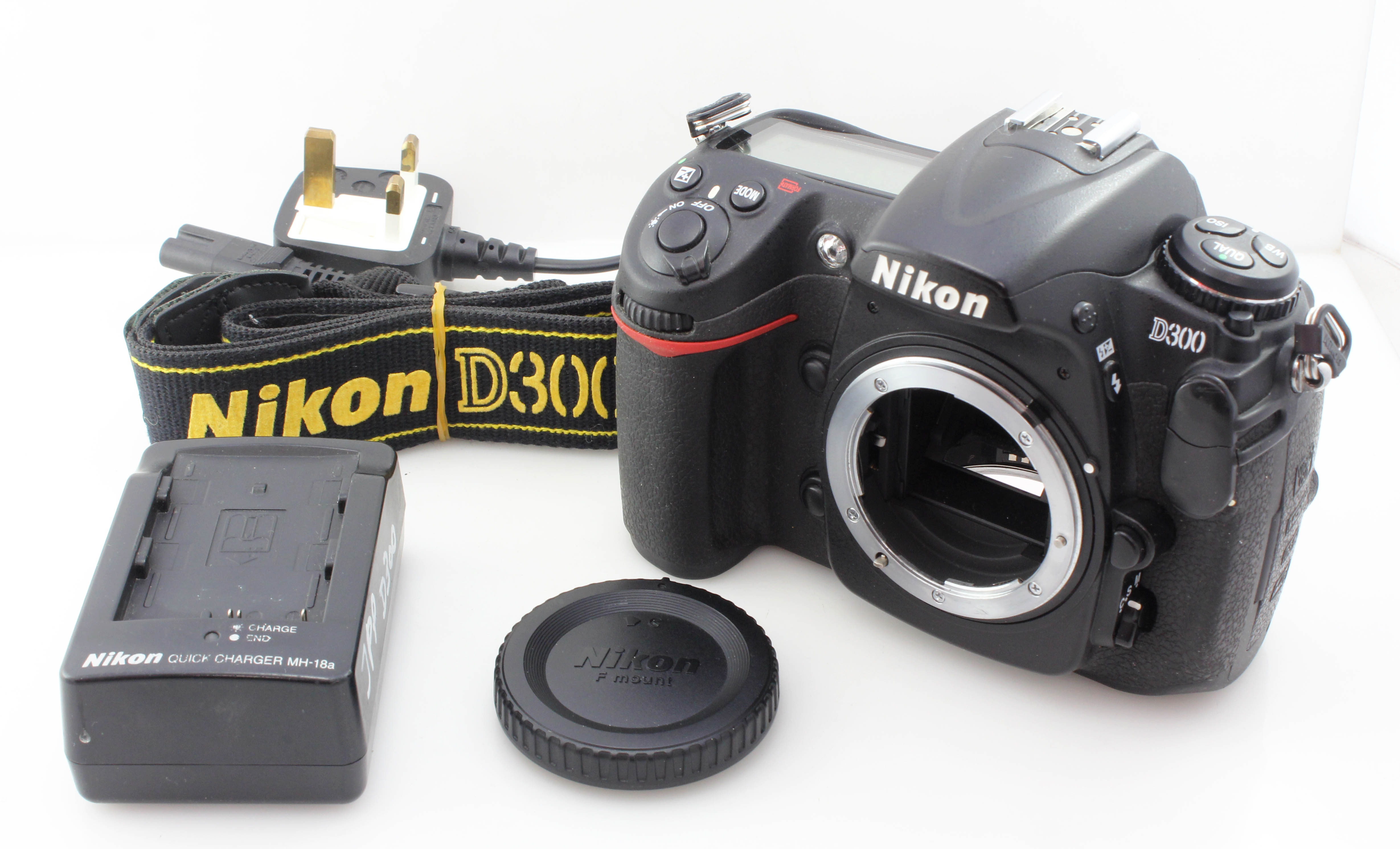 Nikon D300 12 Megapixel APS-C DSLR Camera Body - Image 2