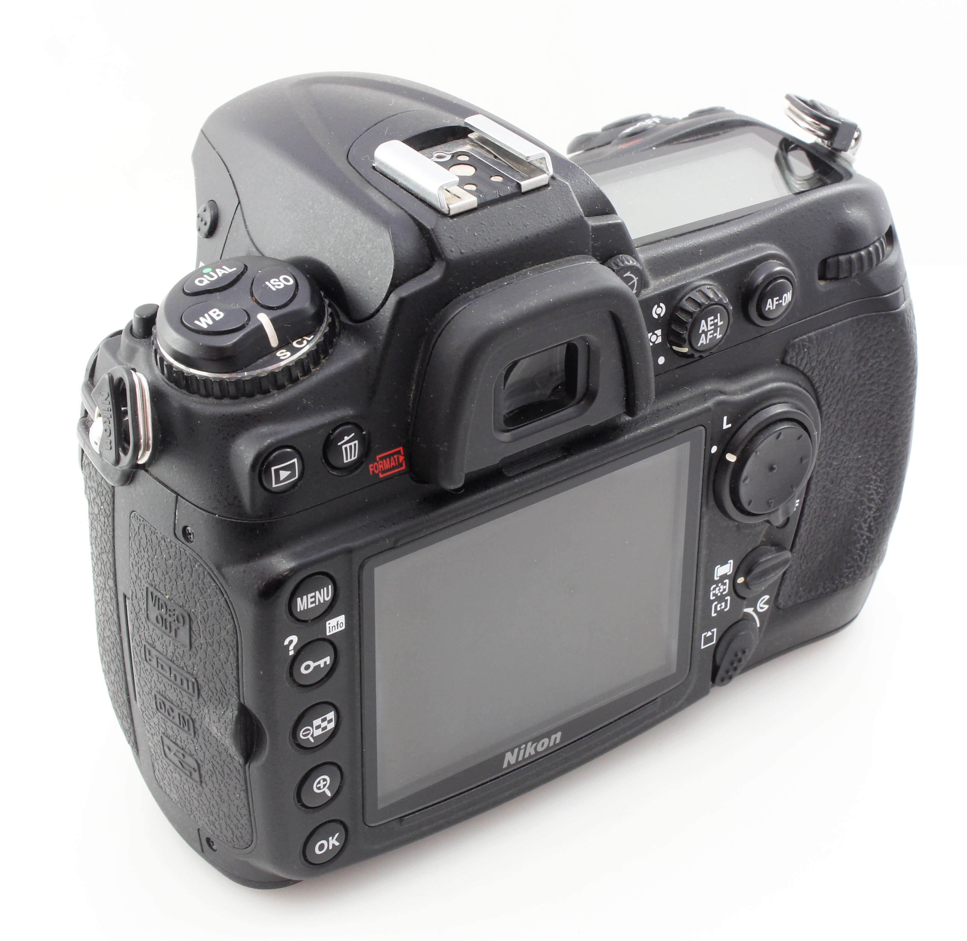 Nikon D300 12 Megapixel APS-C DSLR Camera Body - Image 5
