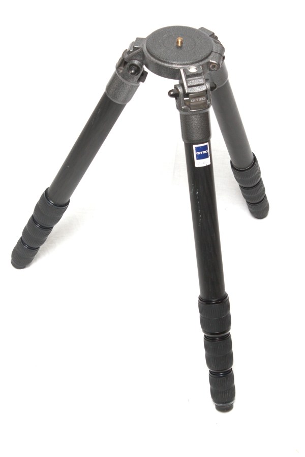 Gitzo G1548 mk2 Mountaineer Carbon Fibre Systematic Series 3 Tripod 3 Section.