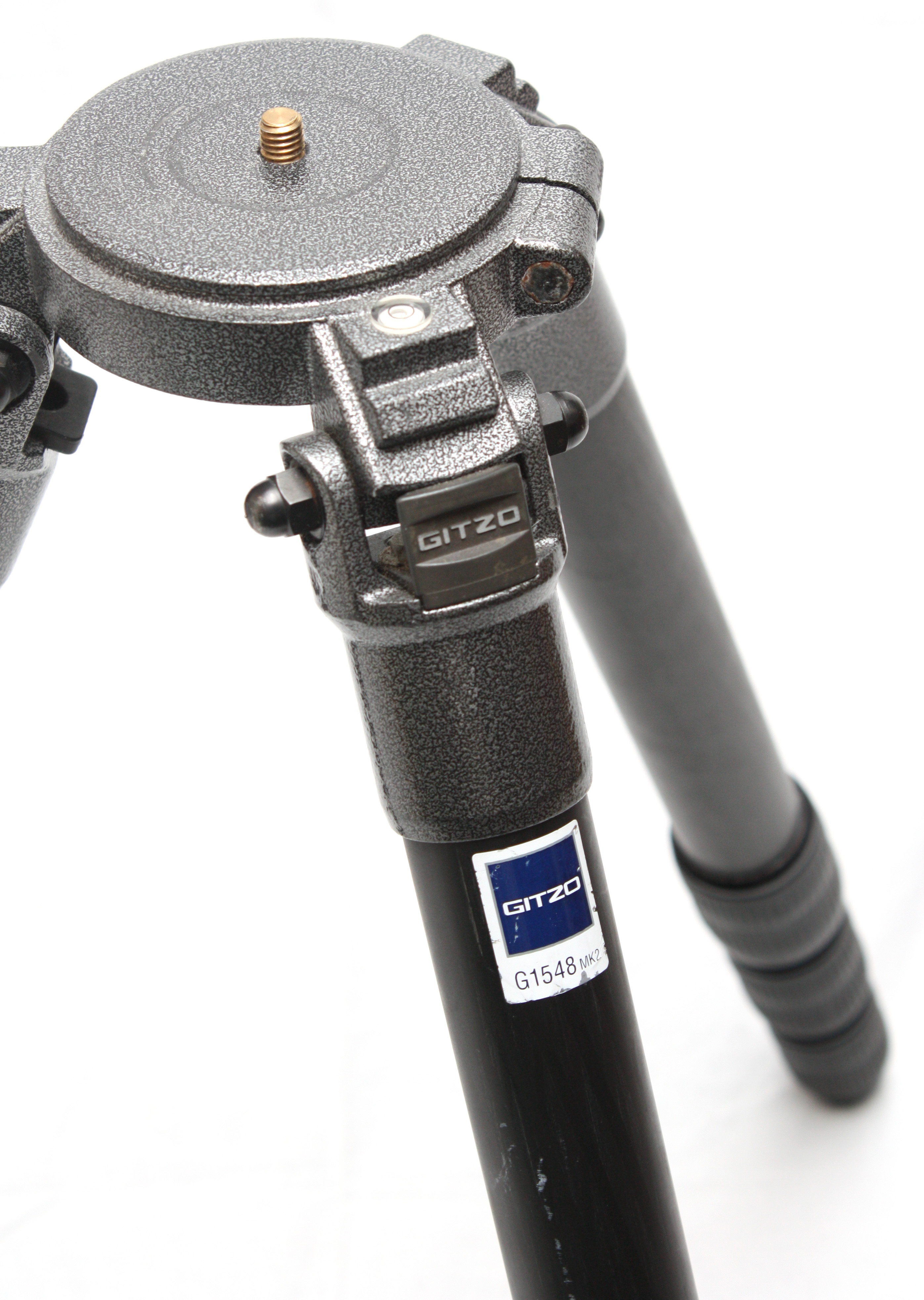Gitzo G1548 mk2 Mountaineer Carbon Fibre Systematic Series 3 Tripod 3 Section. - Image 2
