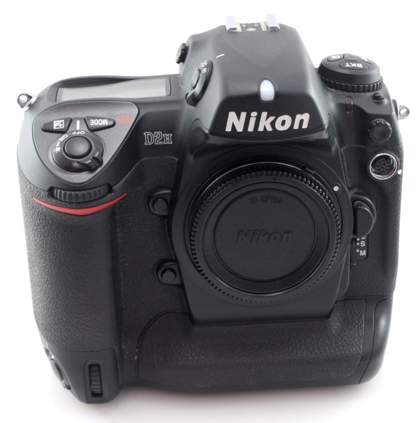 Nikon D2H 4.1 Megapixel DX Crop Pro DSLR Camera Body - 2739 shutter actuations
