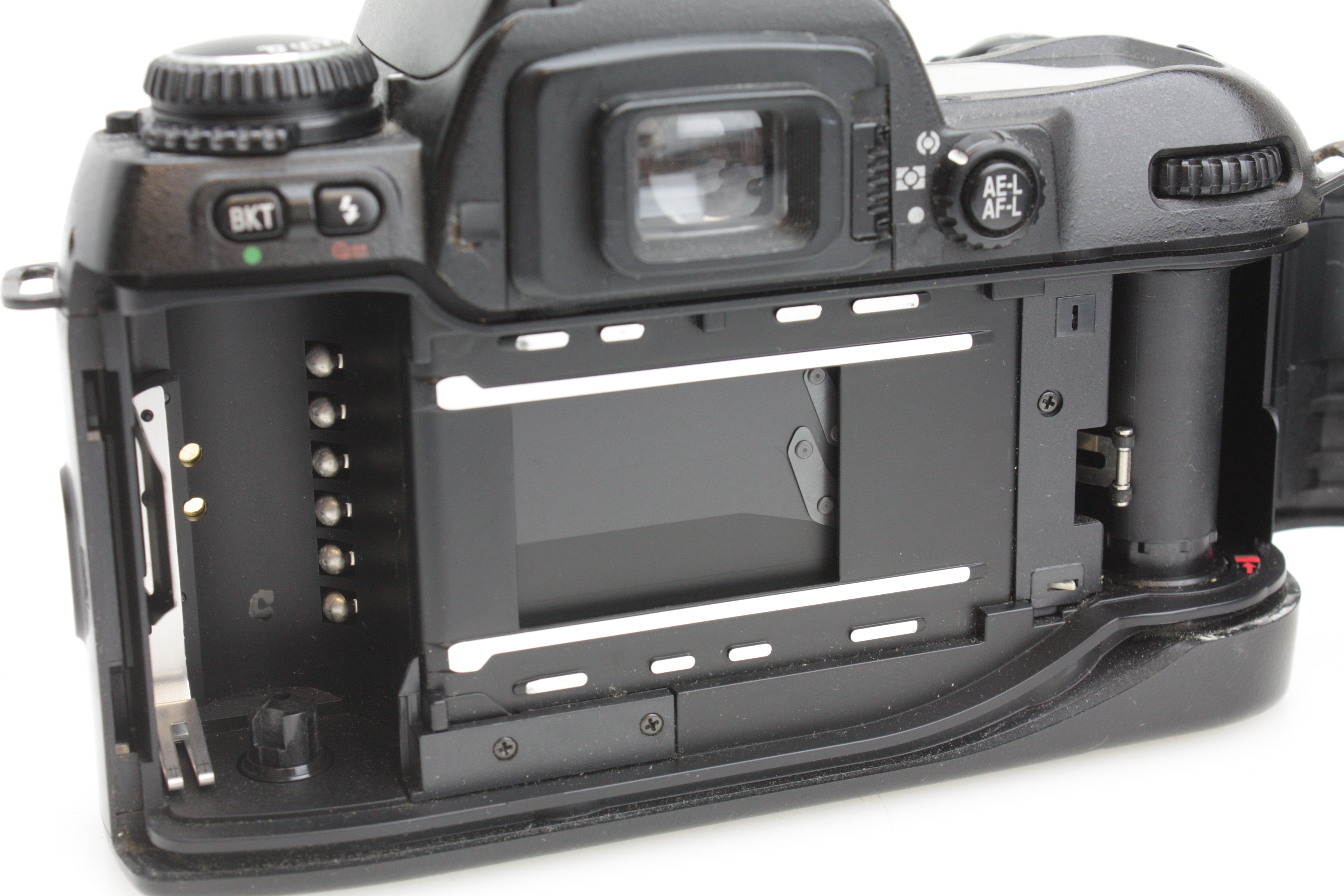 Nikon F80 35mm Film Camera & 50mm f/1.8 D AF Nikkor - Image 9