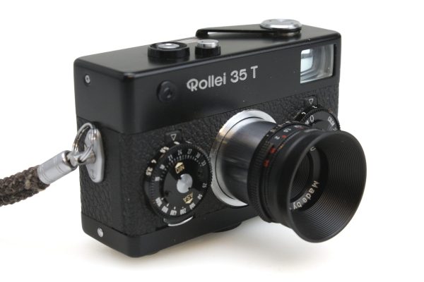 Black Rollei 35 35mm Viewfinder Camera, w/ Carl Zeiss 40mm f/3.5 Tessar Lens