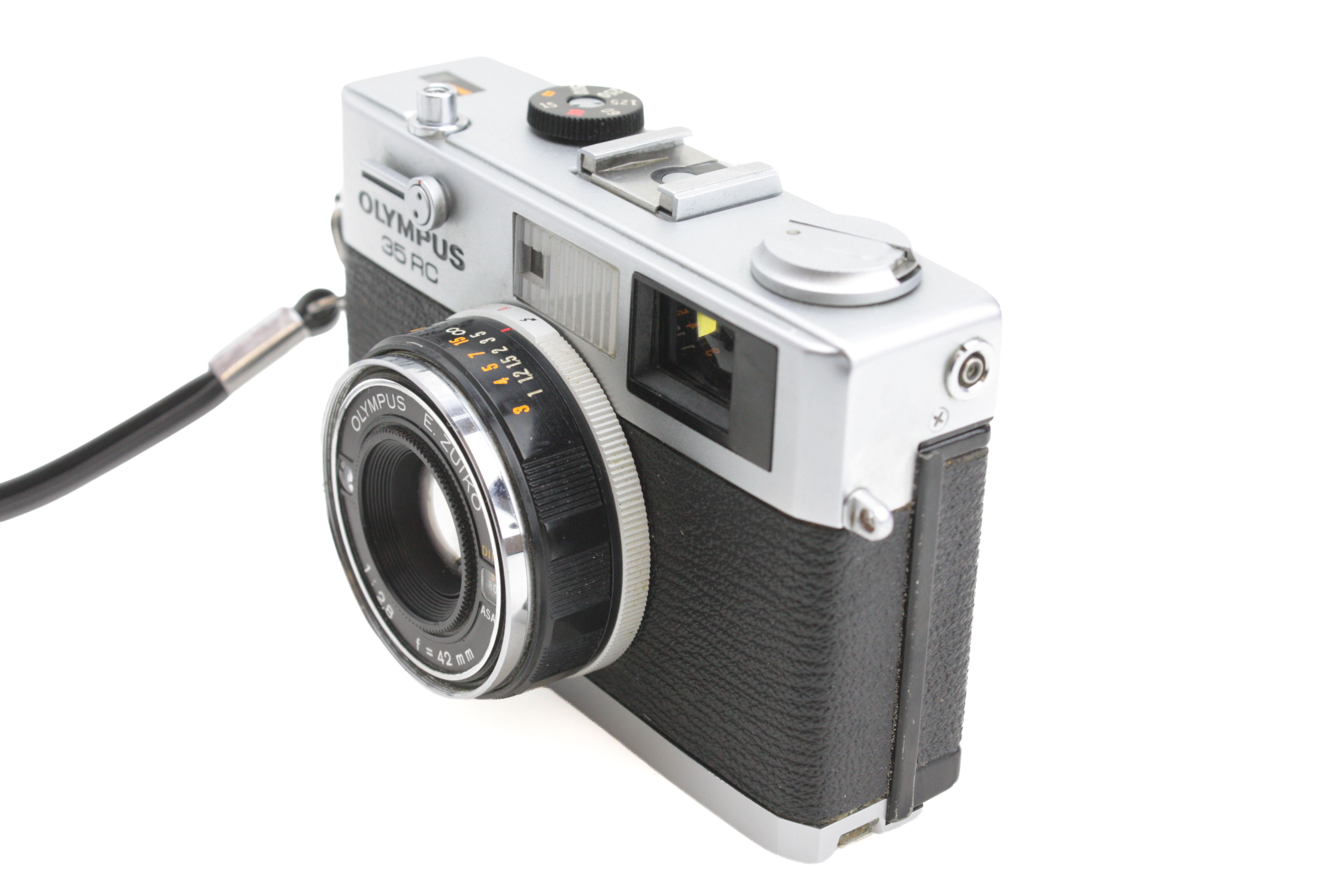 Olympus 35RC Rangefinder Film Camera with Zuiko 42mm f/2.8, Filter & Cap - Image 3