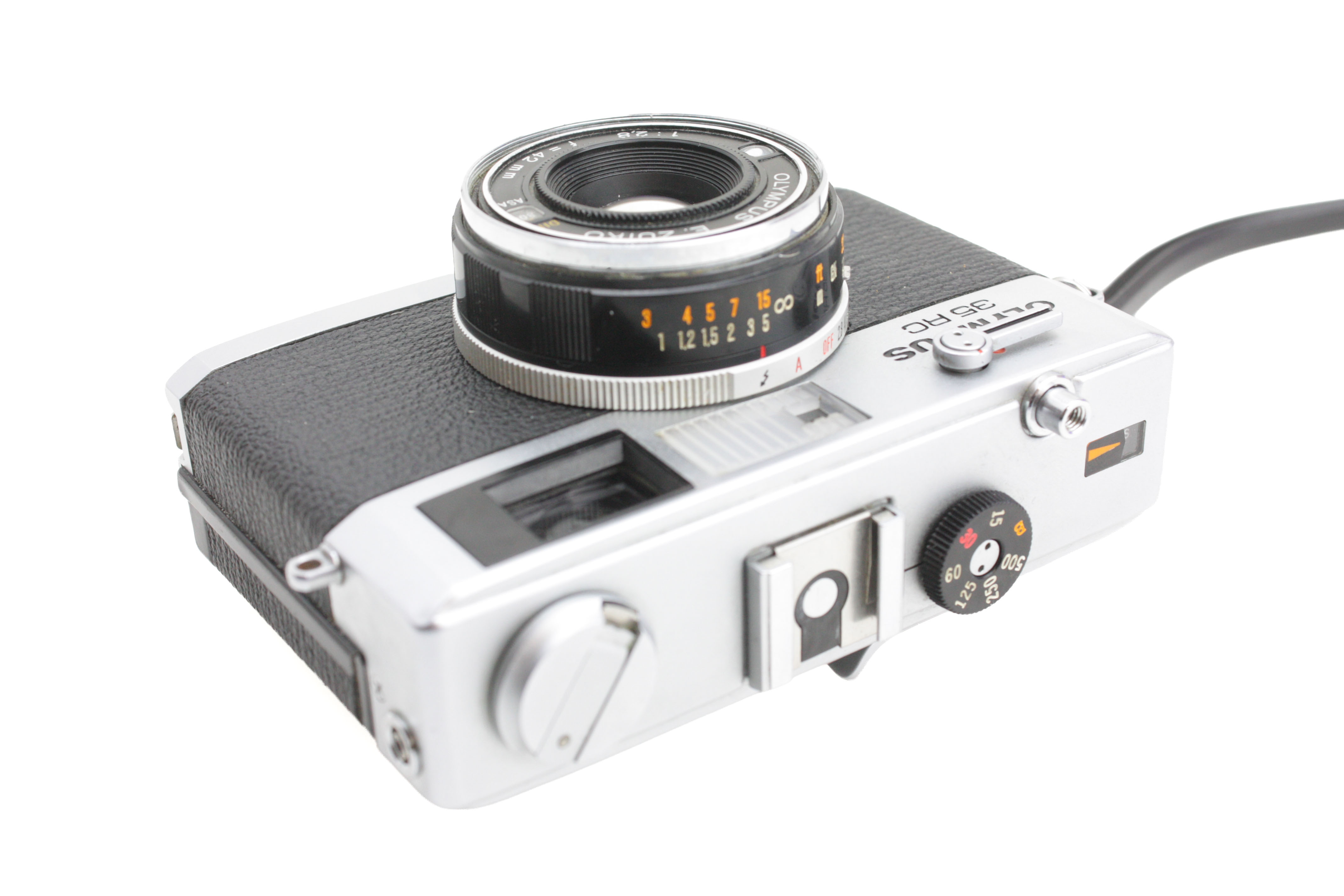 Olympus 35RC Rangefinder Film Camera with Zuiko 42mm f/2.8, Filter & Cap - Image 8