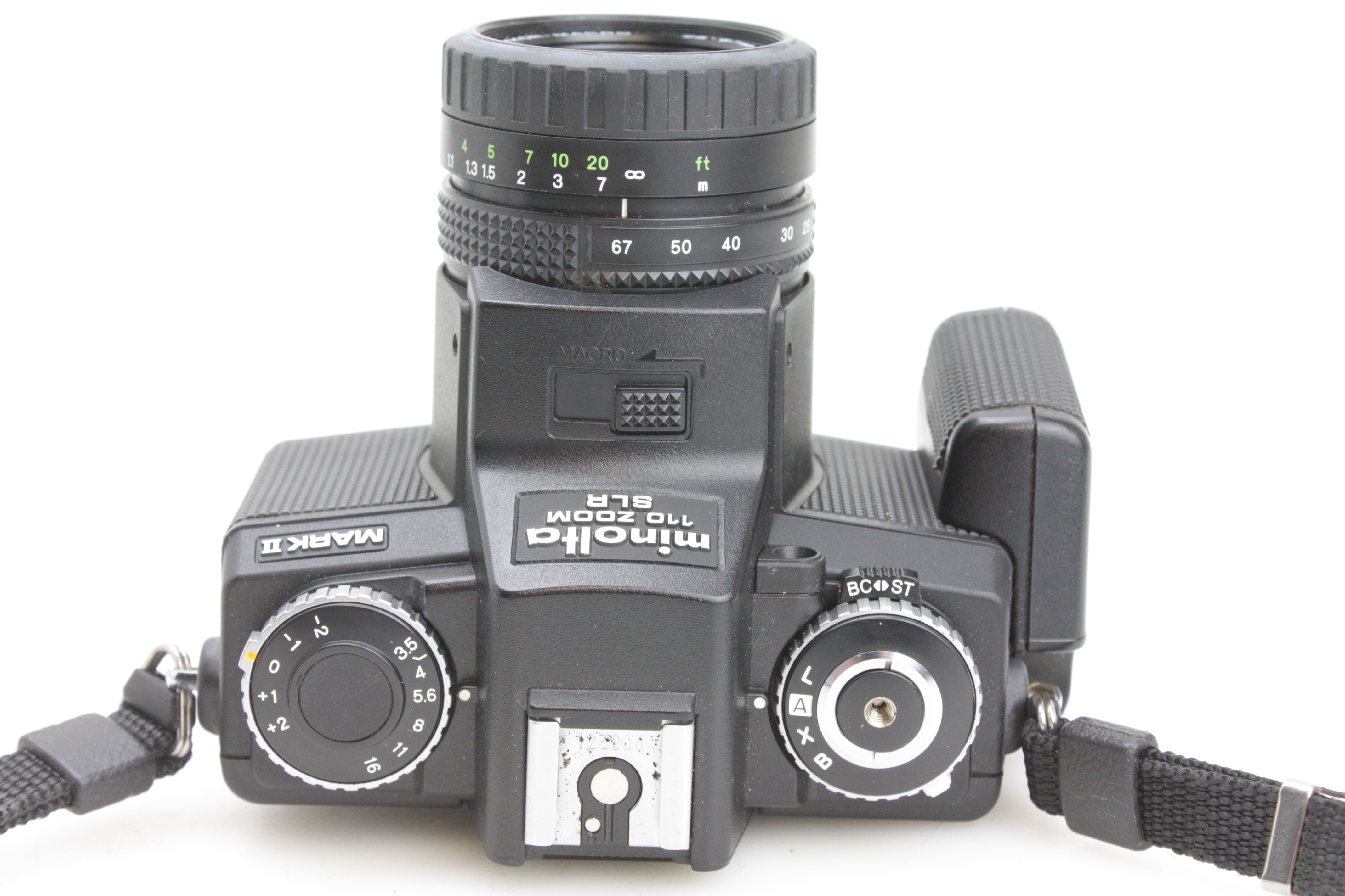 Minolta 110 Zoom SLR Mark II Camera 25-67mm f/3.5 Lens, Flash, Grip, Hood & Case - Image 5
