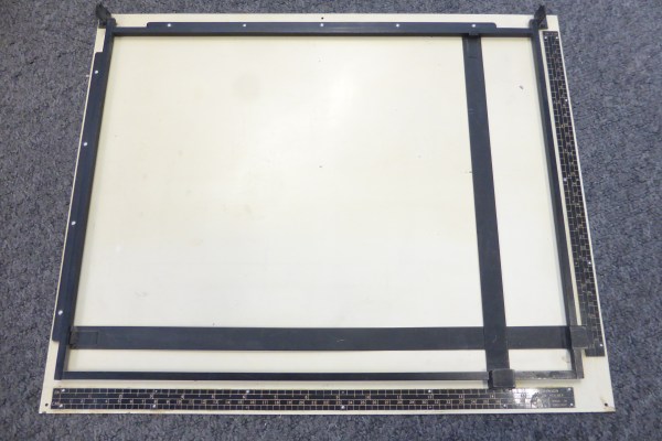 Johnsons Masking Frame 2-Blade Print Easel - Up to 12x16"