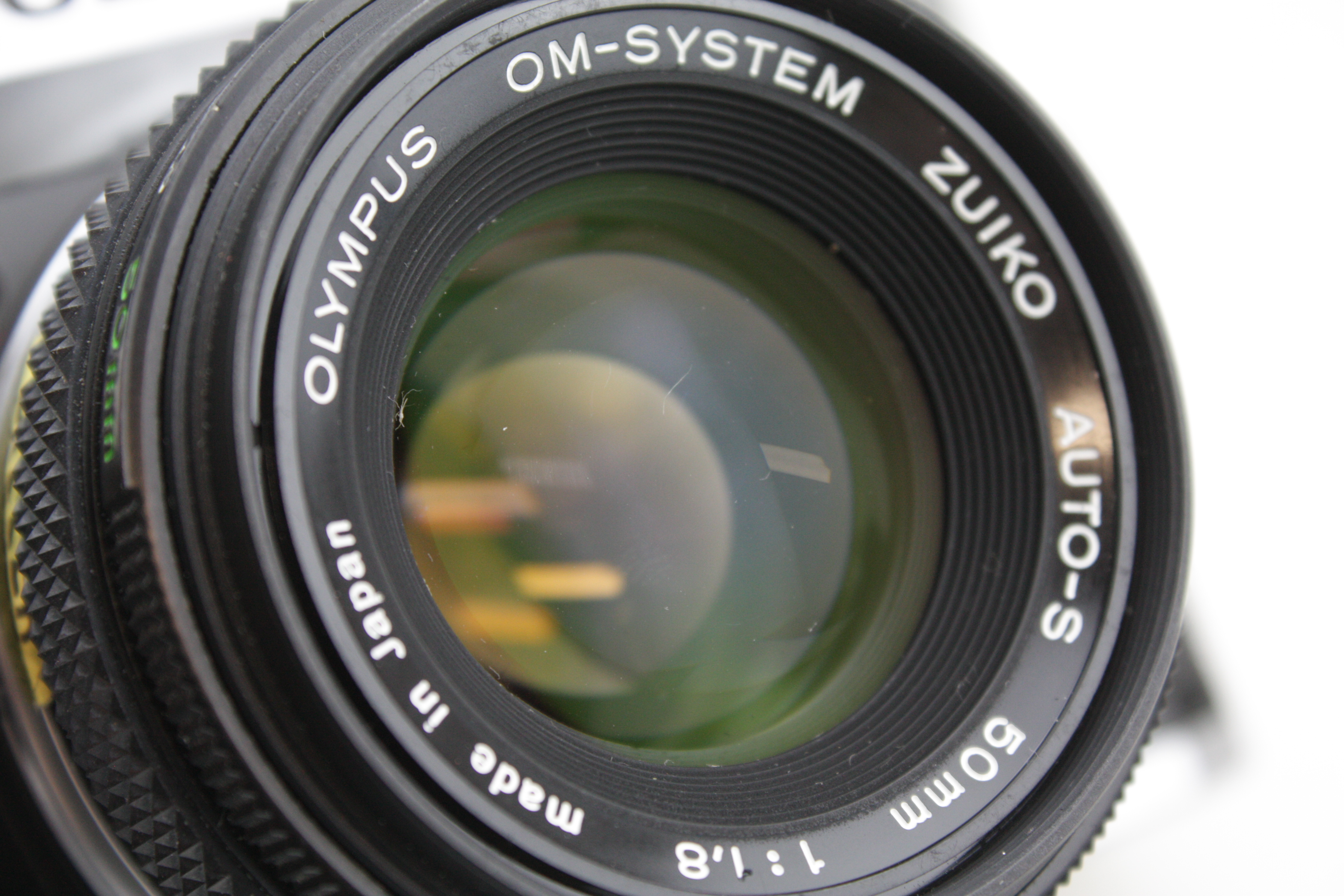 Olympus OM20 35mm film SLR 28/2.8, 50/1.8 & 75-150mm lenses. Case + Instructions - Image 7