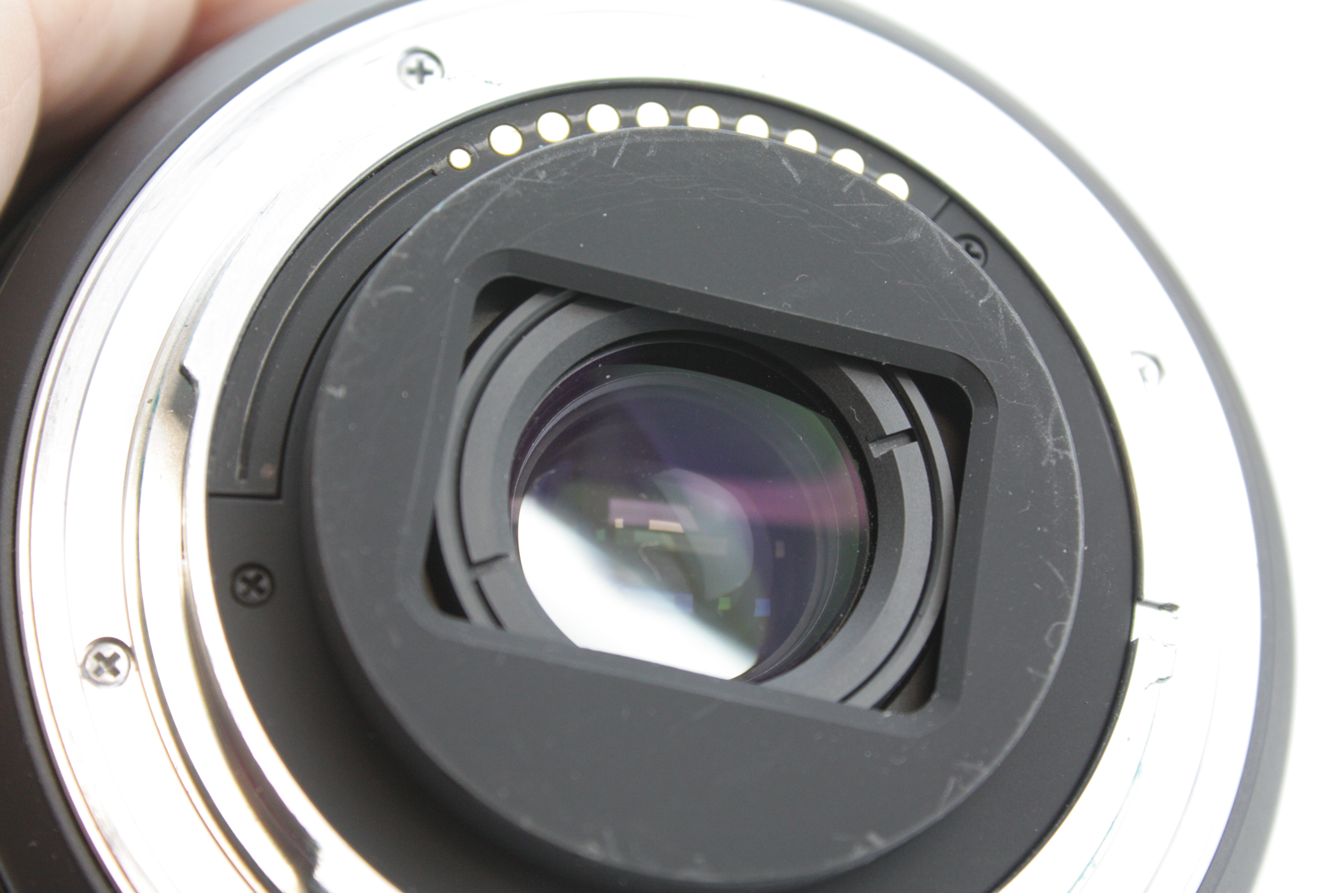 Contax N1 35mm Film AF SLR Camera 24-85mm Vario Sonnar T* lens - Image 13