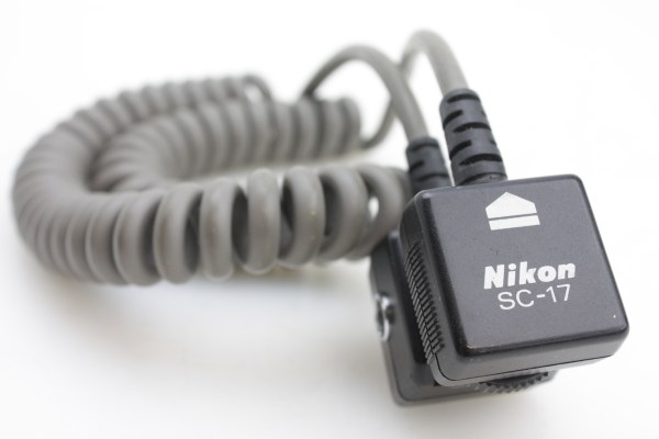 Excellent Nikon SC-17 TTL Off-Camera Flash Cord 1.5M